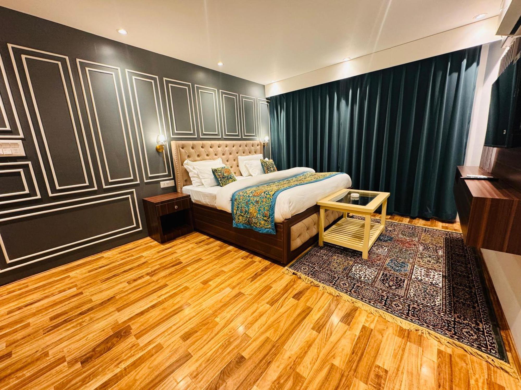 De Elaaf The Luxury Stay Srīnagar Esterno foto