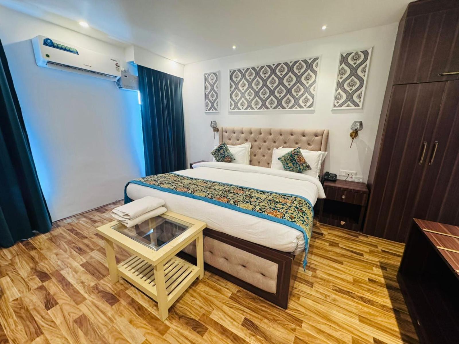 De Elaaf The Luxury Stay Srīnagar Esterno foto